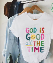 Cargar imagen en el visor de la galería, -CAMISETA DIOS ES BUENO
