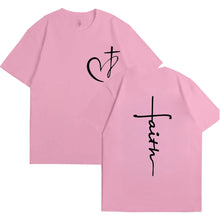 Cargar imagen en el visor de la galería, -CAMISETA CORAZON CRUZ FE

