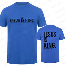 Cargar imagen en el visor de la galería, -CAMISETA HOMBRE JESÚS ES REY
