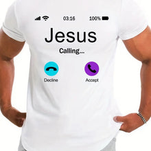 Cargar imagen en el visor de la galería, -CAMISETA JESÚS CALLING UNISEX

