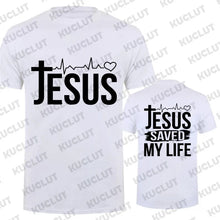 Cargar imagen en el visor de la galería, -CAMISETA UNISEX JESÚS SALVÓ MI VIDA
