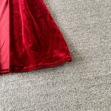 Cargar imagen en el visor de la galería, -VESTIDO SEXY ARTECIOPELADO
