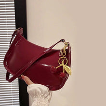 Cargar imagen en el visor de la galería, -BOLSO CHERRY LOVE
