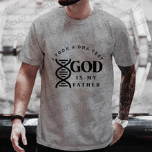 Cargar imagen en el visor de la galería, -CAMISETA DIOS ES MI PADRE

